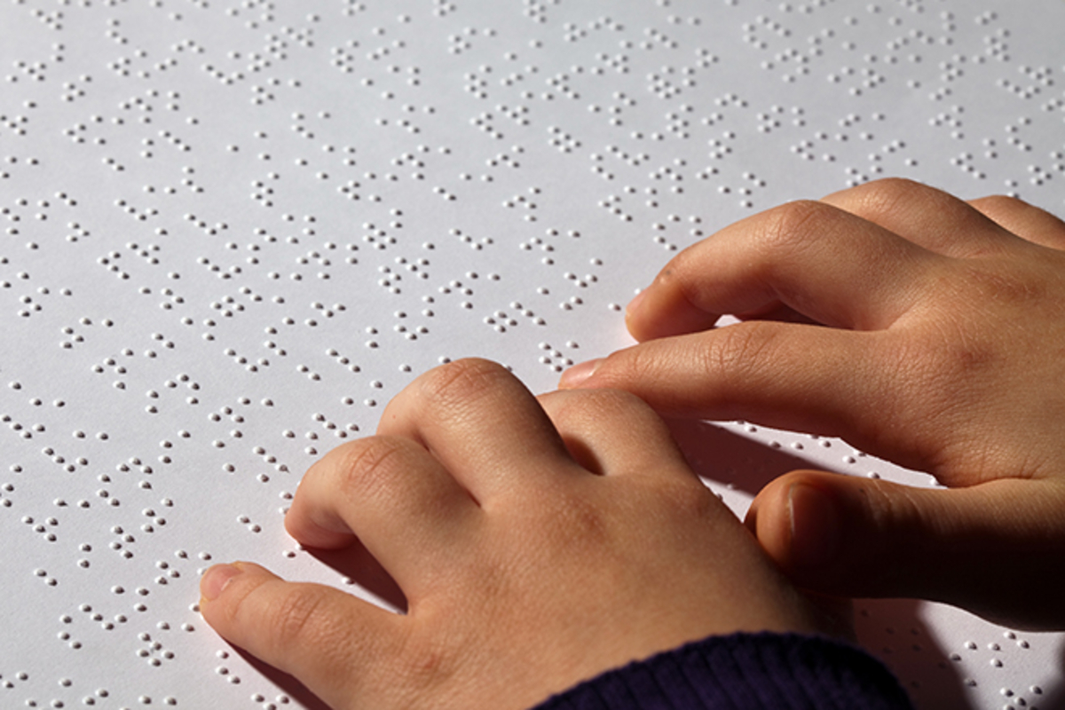 Une lettre mystérieuse en braille